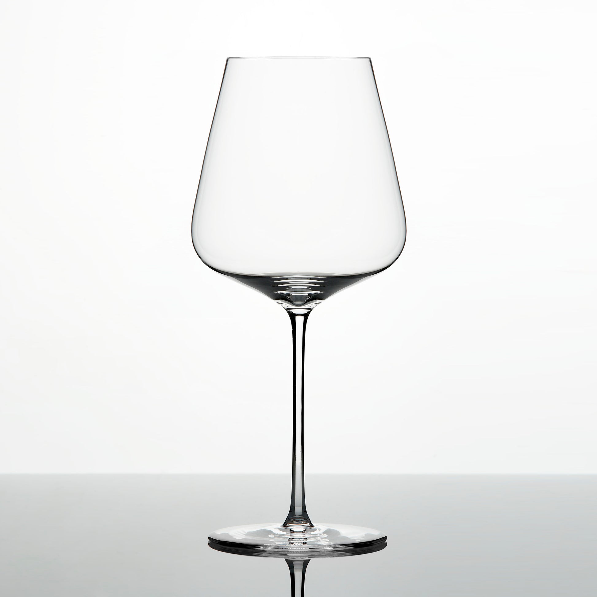 Sauvignon Blanc Wine Glass Dimensions & Drawings